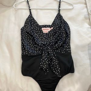 Showpo Black Polka Dot Bodysuit